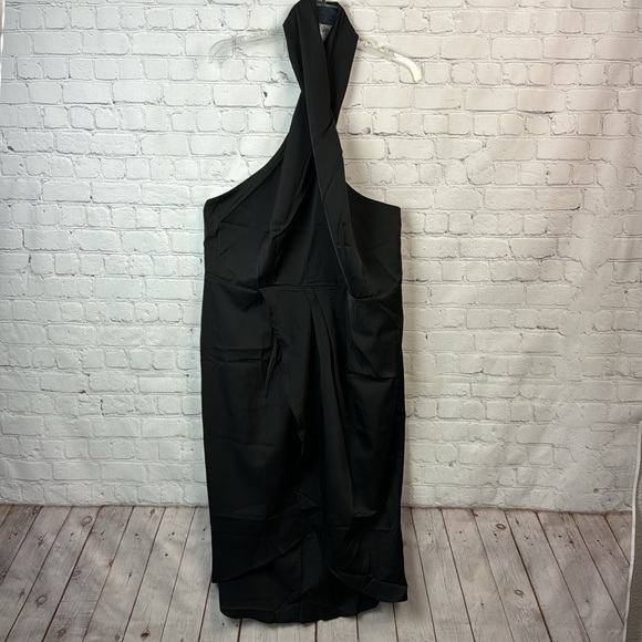 BloomChic Black Backless Crossover Halter Pocket Dress Plus Size 2X - Picture 5 of 8